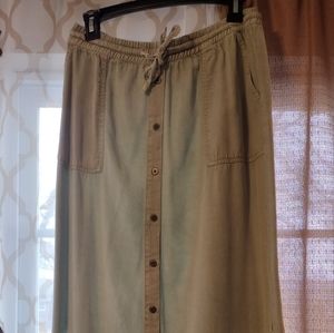 Ladies Skirt size M